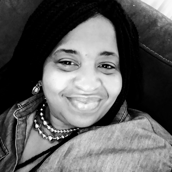 Meet your Posher, Dawn - Picture 1 of 1